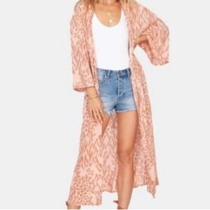 Amuse Society Pink Patterned Kimono XS~Small